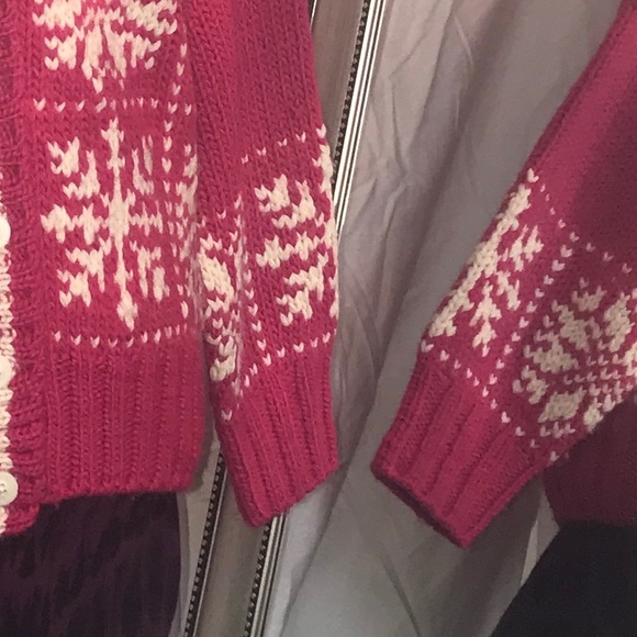 Vintage thick 80s sweater thick warm hot pink boho grammacore grandpa cardigan - Picture 10 of 11